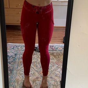red wunder under lululemon w pockets